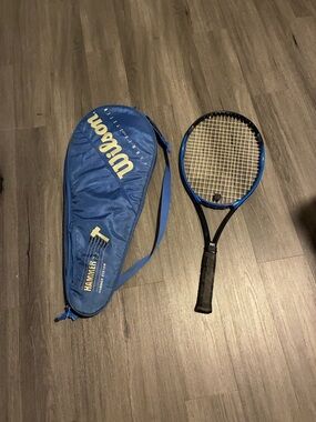 Wilson Hammer 7.2 Tennis Racquet 110 SQ In Graphite Frame 4 3/8 Grip with Bag
